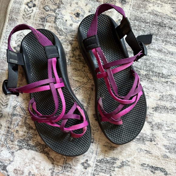 Chaco sandals purple pink size 10 ZX 2 - Picture 1 of 5